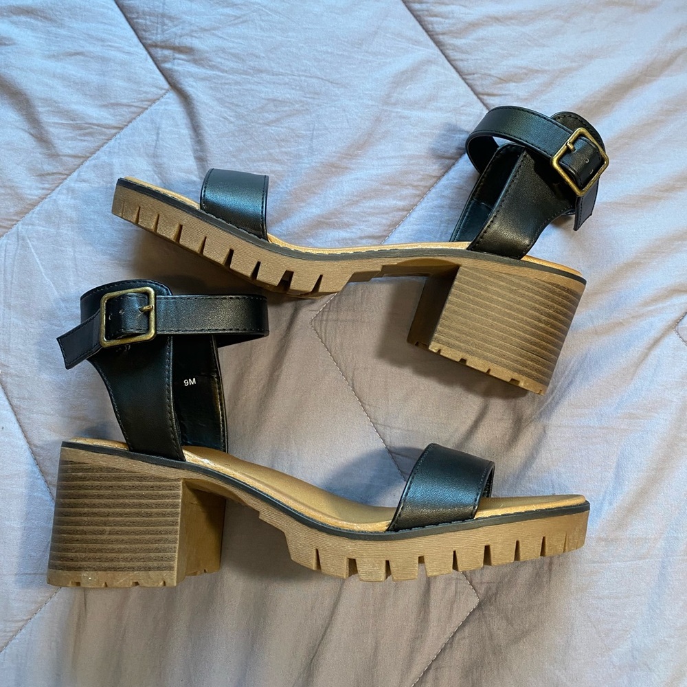 Jellypop Black and Tan Block Heel Sandals